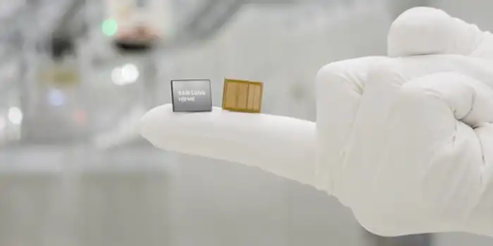 HBM4E
