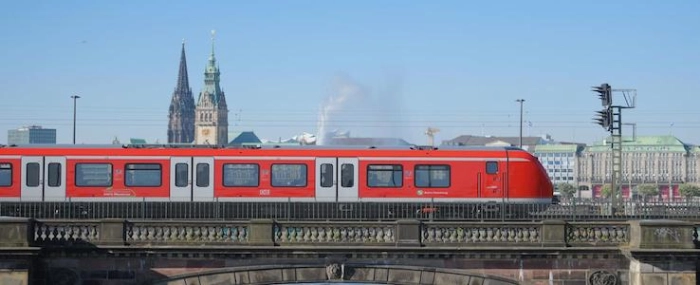 DB-Regio-Hamburg-Deutsche-Bahn