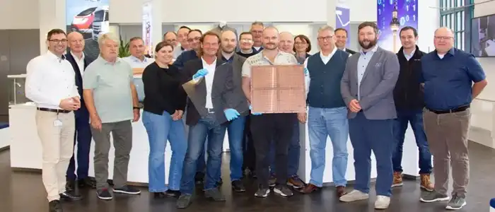 Fraunhofer-Glass-Panel-Technology-Group